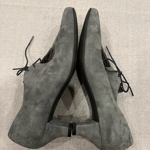 [39/8-8.5] Beautifeel Taupe-Brown Suede Lace Up Pumps Heels NWOT - Picture 4 of 7